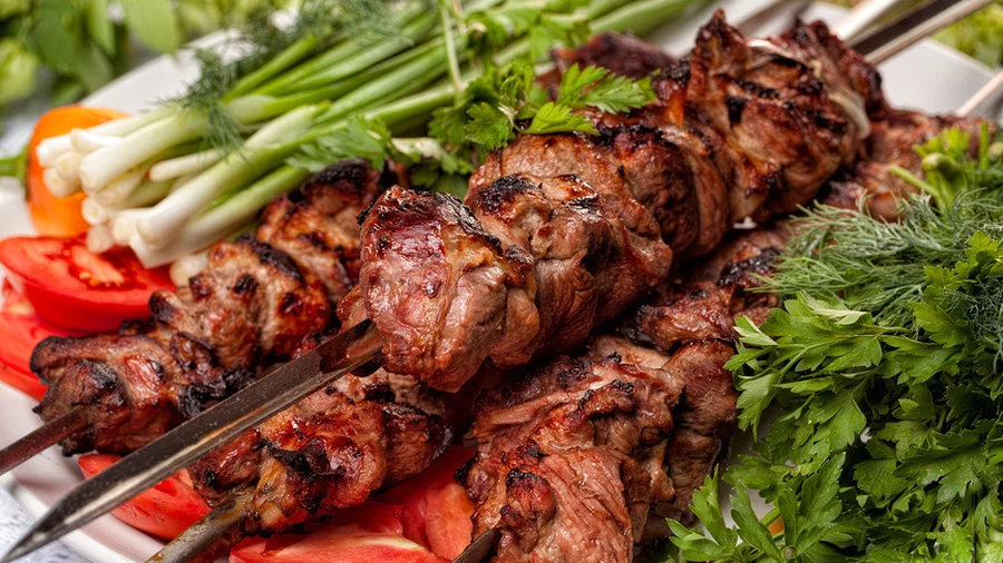 Шашлыки, пикники и чистота: как сохранить футболки и полотенца без пятен