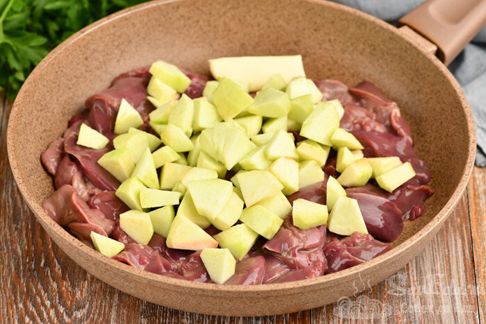 Необычные блюда из куриной печени: 4 оригинальных рецепта для вашего стола