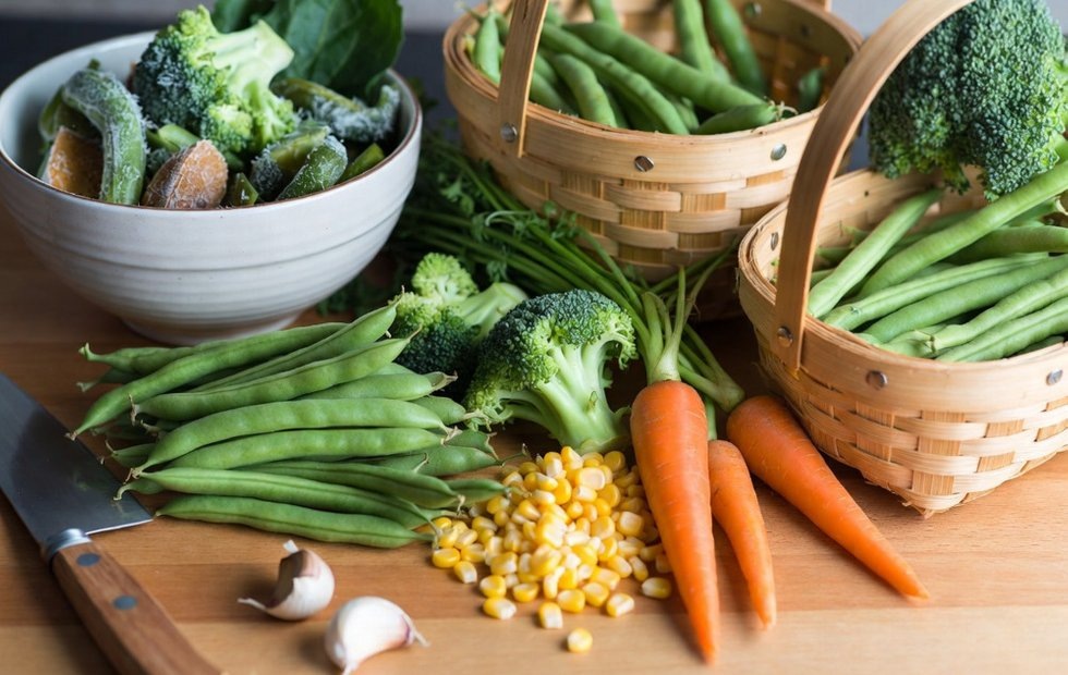 Свежие или замороженные овощи: что выберете в 2026 году?