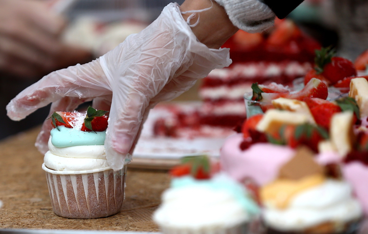 Епископ Иннокентий: море и сладости в Великий пост — что разрешено на 8 Марта