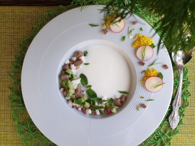 Летний хит: диетическая окрошка для жара