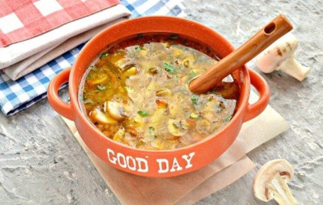 Куриновая симфония с грибами и лапшой