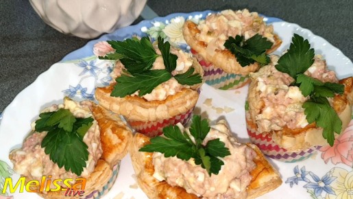 Вкуснейшие корзиночки с салатом: идеальная закуска для вашего стола