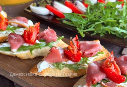 Брускетты на природе: идеальная закуска для летних встреч