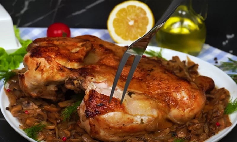 Секрет идеального цыпленка тапака: как добиться хрустящей корочки