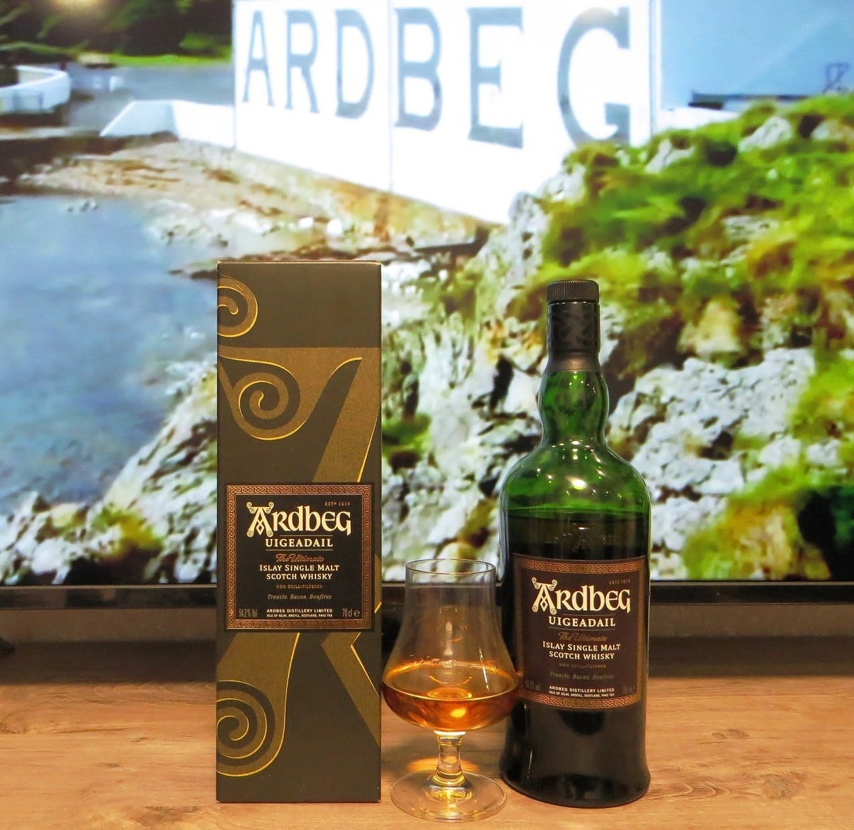 Ardbeg Uigeadail: дуэль между ценителем и гурманом