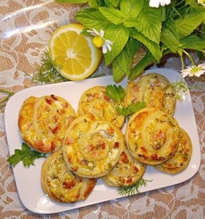 Необычные улитки с ветчиной и сыром для любителей закусок