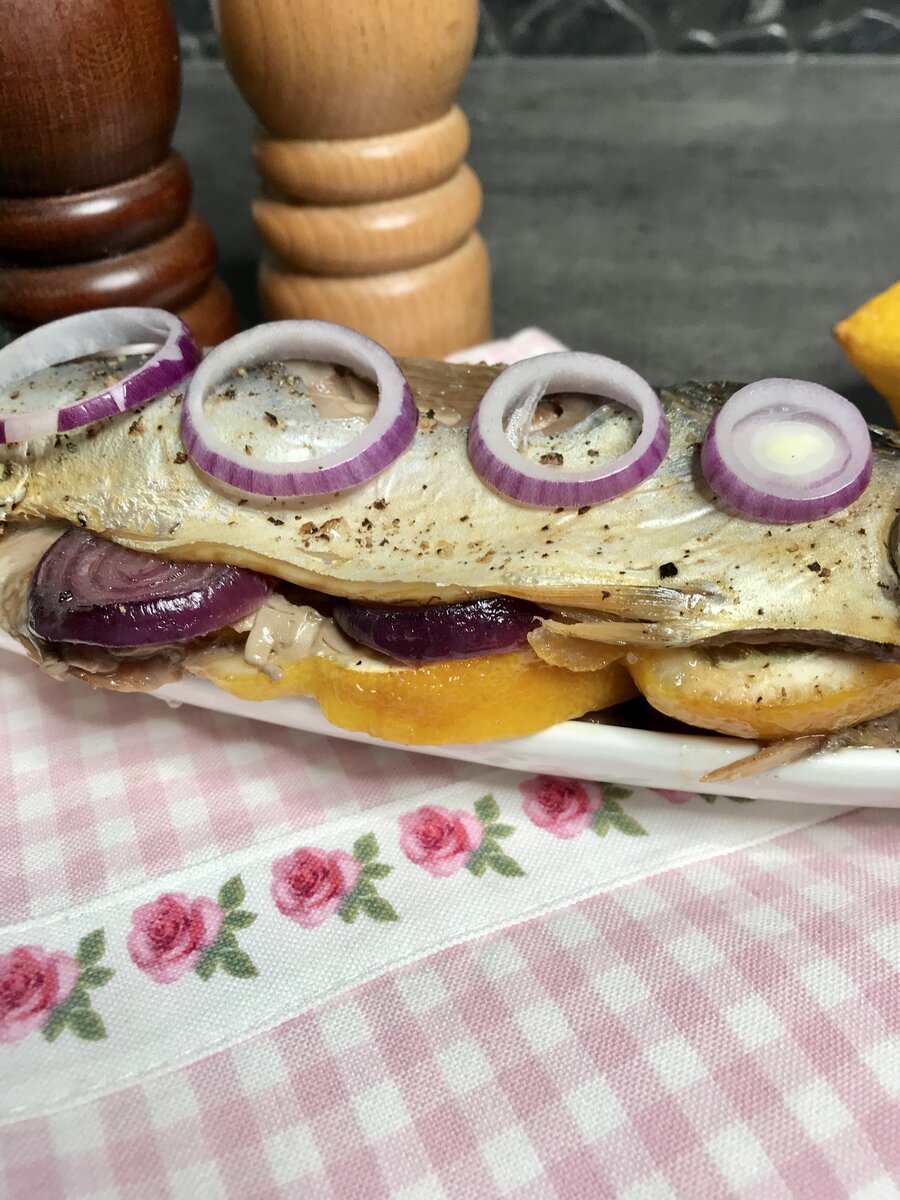 Запеченная скумбрия: идеальное блюдо для любого времени