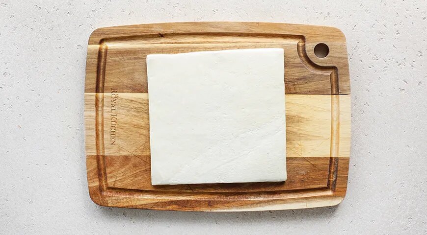 Нежные слойки с вареньем: быстрый и простой рецепт