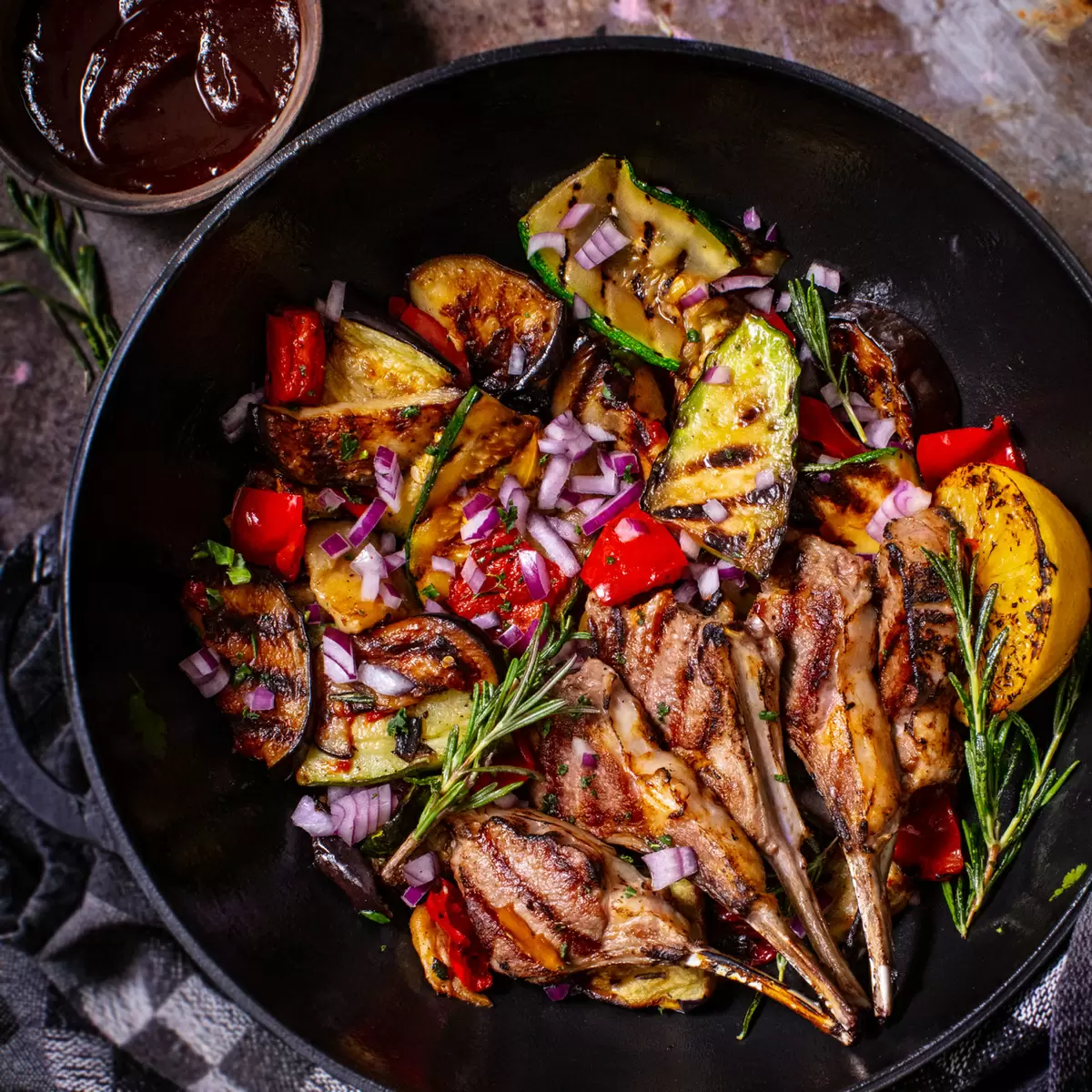 Кулинарное волшебство: как фуд-стилист Слава Поздняков создает изысканные рецепты для Bonduelle