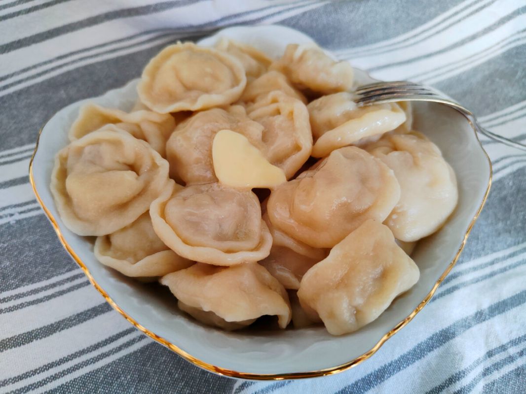 Нежные пельмени с постным тестом: вкусные секреты и универсальная начинка